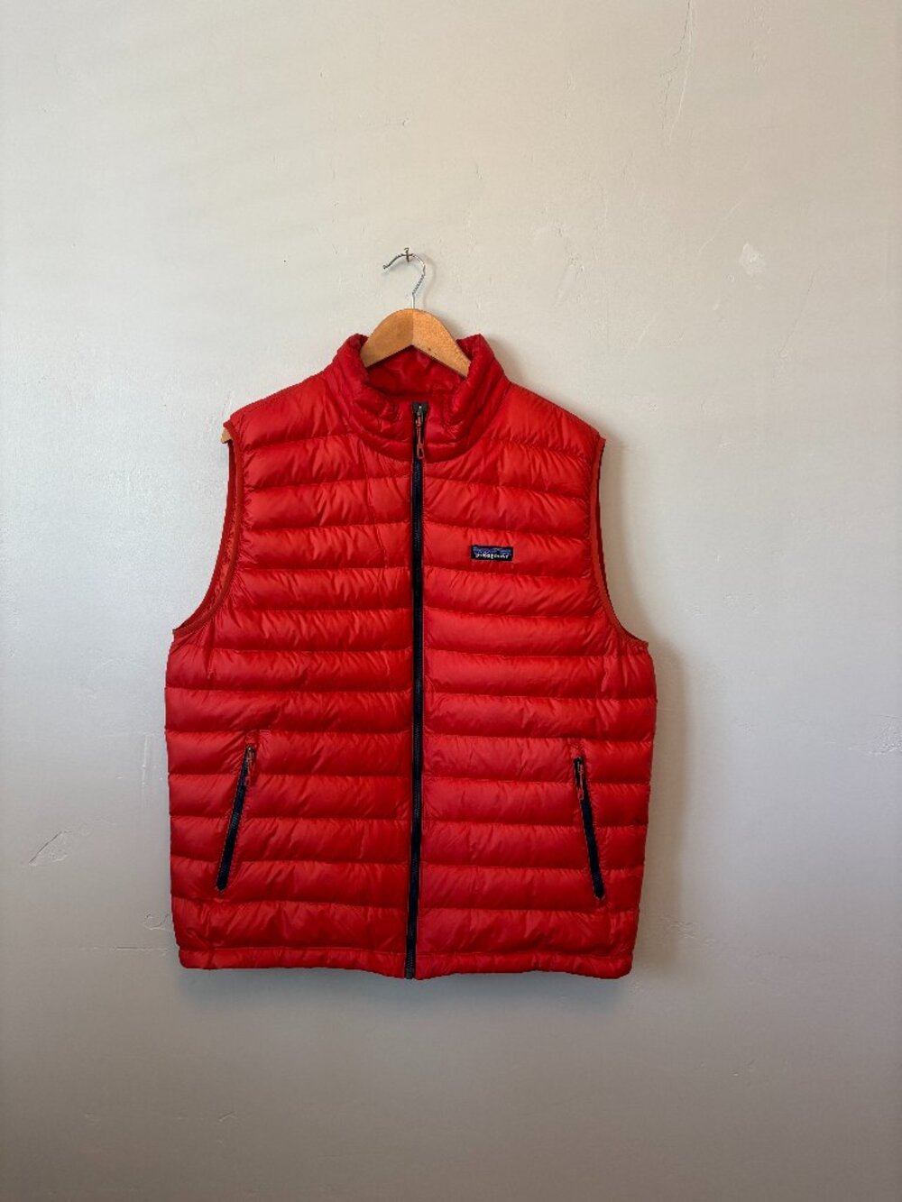 Patagonia Men's Down Sweater Vest Orange Red XL